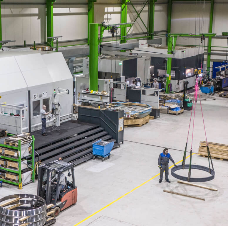 Blick in die Großteilefertigung von HSP Components