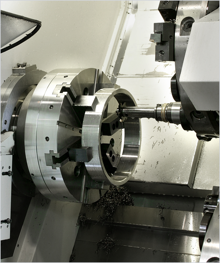Mehrachsige Zerspanung (drehen) inklusive optionaler Fräsoperationen
