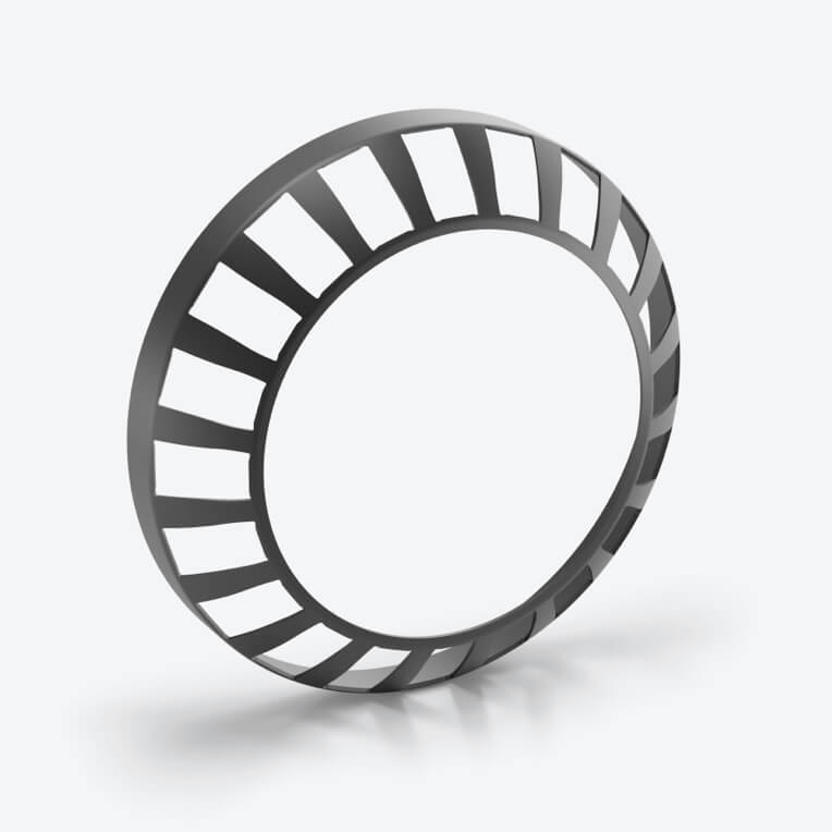 XXL Wälzlagerkäfig, der mittels spezieller Spann- und Werkzeugtechniken präzise in die Serie gebracht werden.